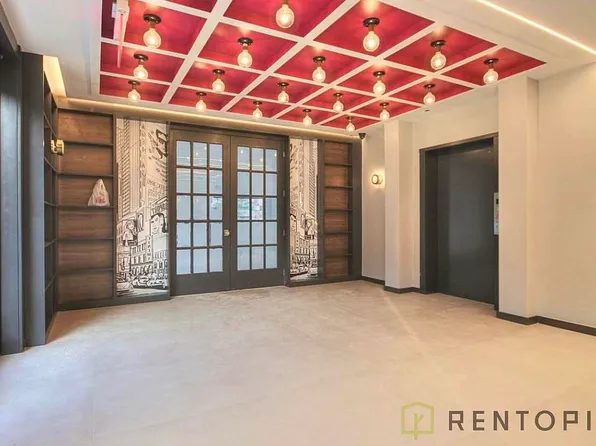 276 Nostrand Avenue image 13 of 15