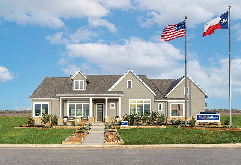 The Edwards - E Exterior