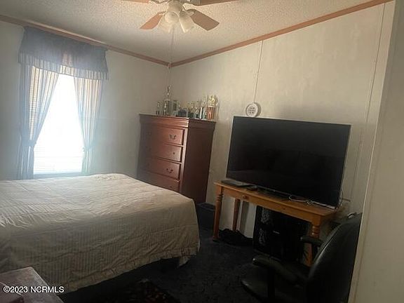 4th image of 212 Ann Street