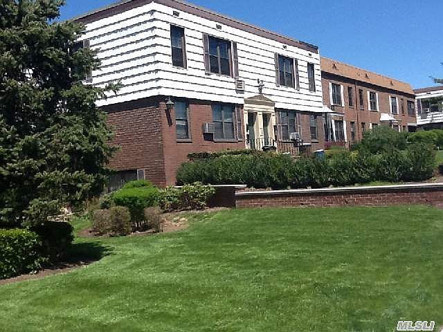 1st image of 7017 Park Dr E