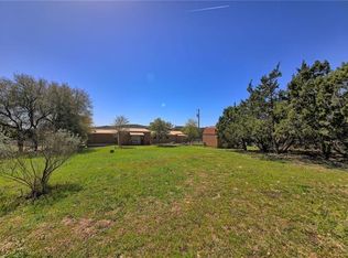 6404 Sierra Vista Dr, Lago Vista, TX 78645