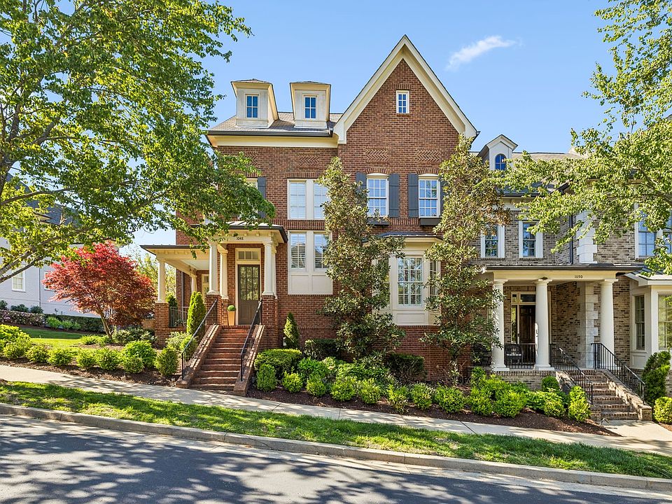 1st image of 1048 Falling Leaf Cir