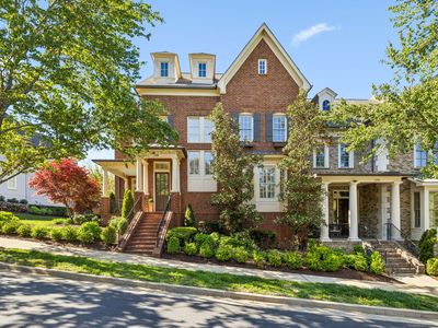 1048 Falling Leaf Cir, Brentwood, TN, 37027
