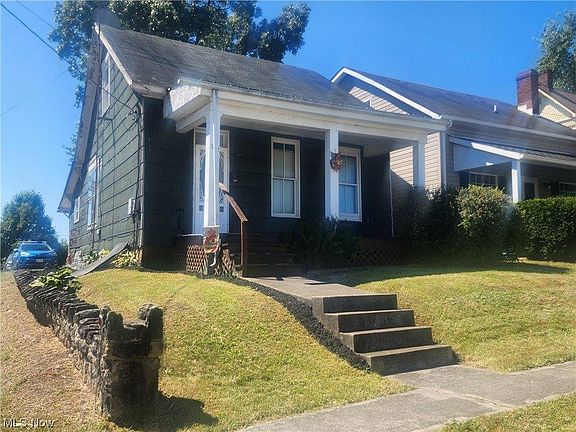 3rd image of 322-324 W South St
