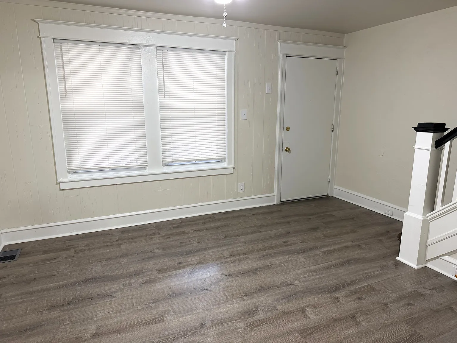 3 bed, 1024 sqft, $1,395 — Photo 4