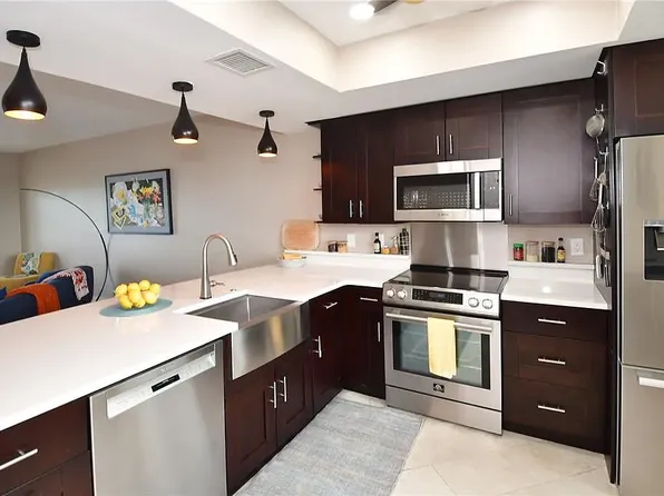 6315 Shoreline Dr APT 3306, Saint Petersburg, FL 33708
