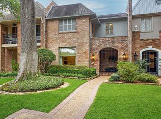 9452 Briar Forest Dr, Houston, TX 77063
