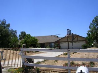 18605 Chickory Dr, Riverside, CA 92504