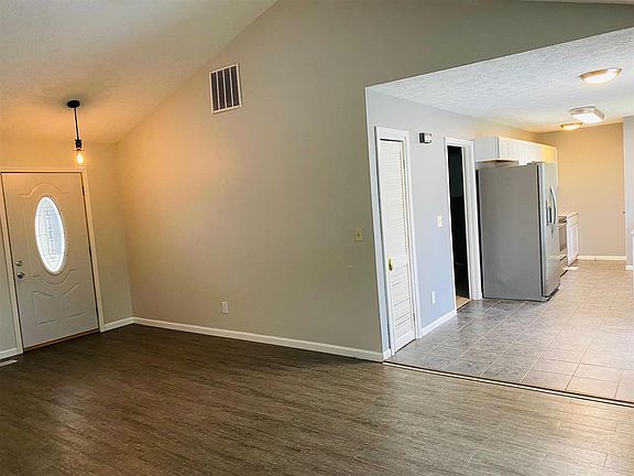 5th image of 3221 N 17th St