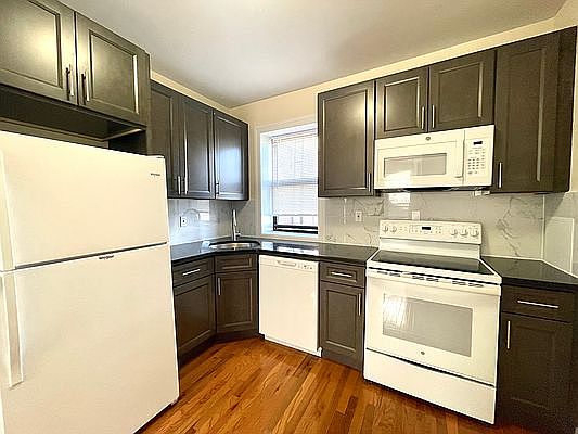 1st image of 25-45 18th St #2D