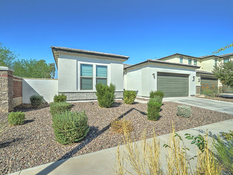 1st image of 13533 N 146th Ln