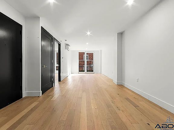 2nd image of 154 Lenox Rd #4F