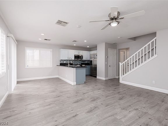 3rd image of 5951 Bristol Crest Ln