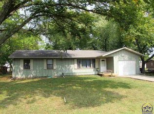 1216 Yuba St, Burlington, KS 66839
