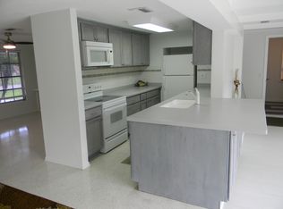 1050 Congress St, Pt Charlotte, FL 33952