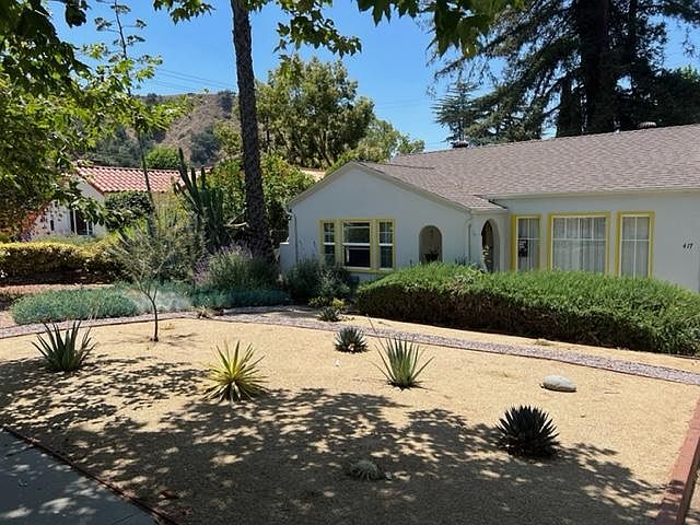 Front of the house on Elvina.