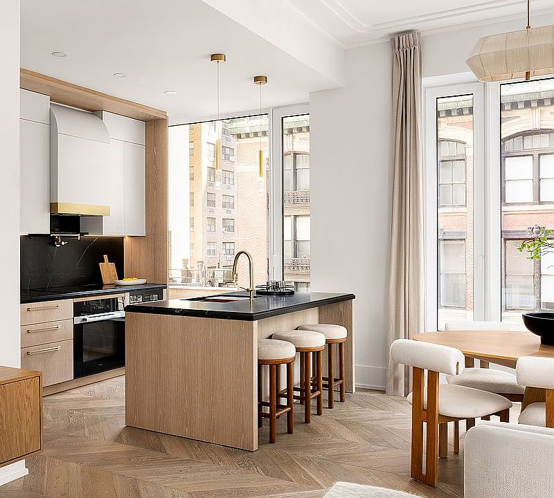 1st image of 660 Lexington Ave #9B