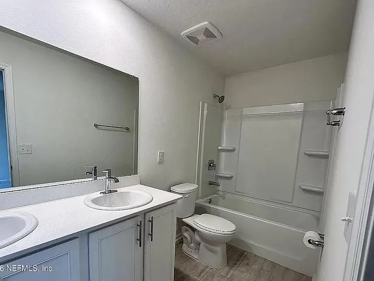 43 Great Star Ct — Photo 8