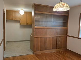 (Undisclosed Address), Rock Island, IL 61201