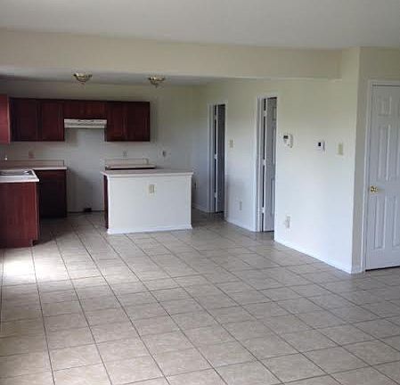 4th image of 3522 Brandenburg Blvd