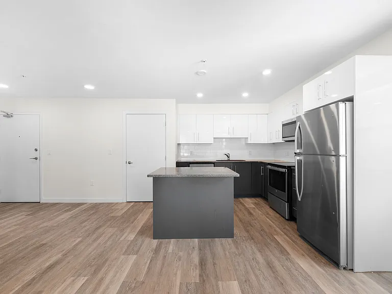 72 Primrose St #201 — Photo 15