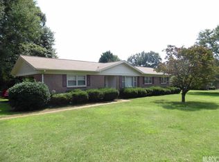 125 10th Ave SE, Conover, NC 28613