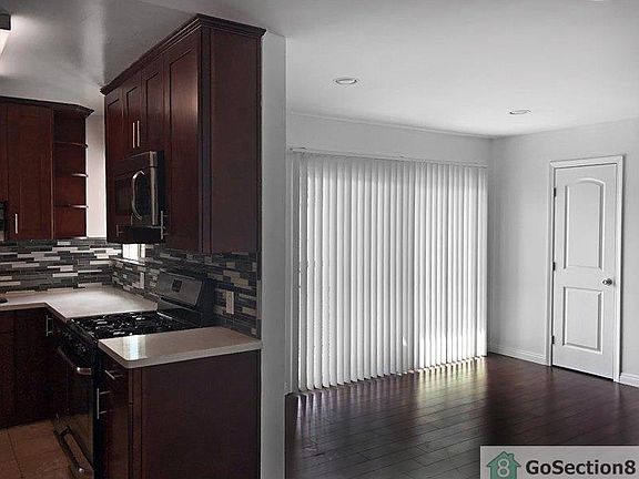 2nd image of 1142 N Fuller Ave #9