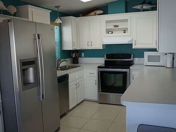 5th image of 3844 Coconut Dr
