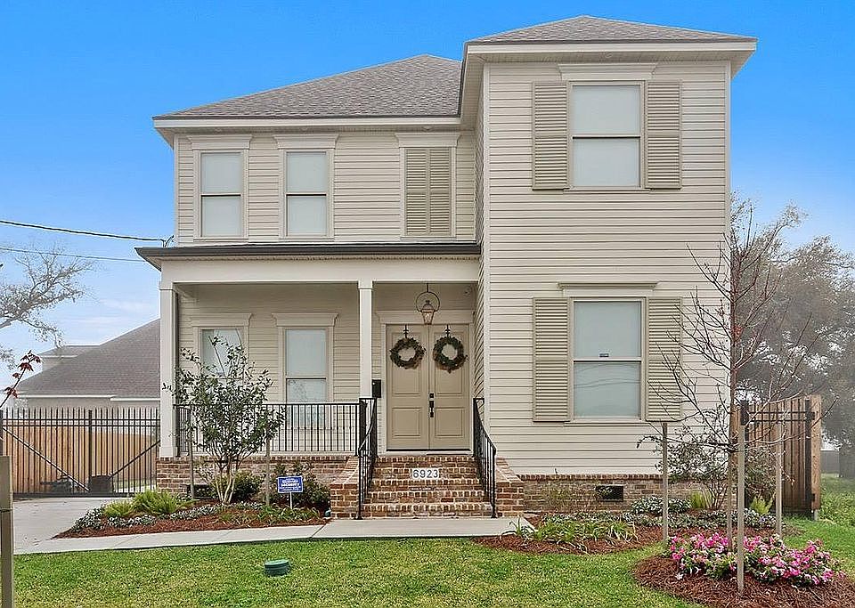 1st image of 6923 Bellaire Dr