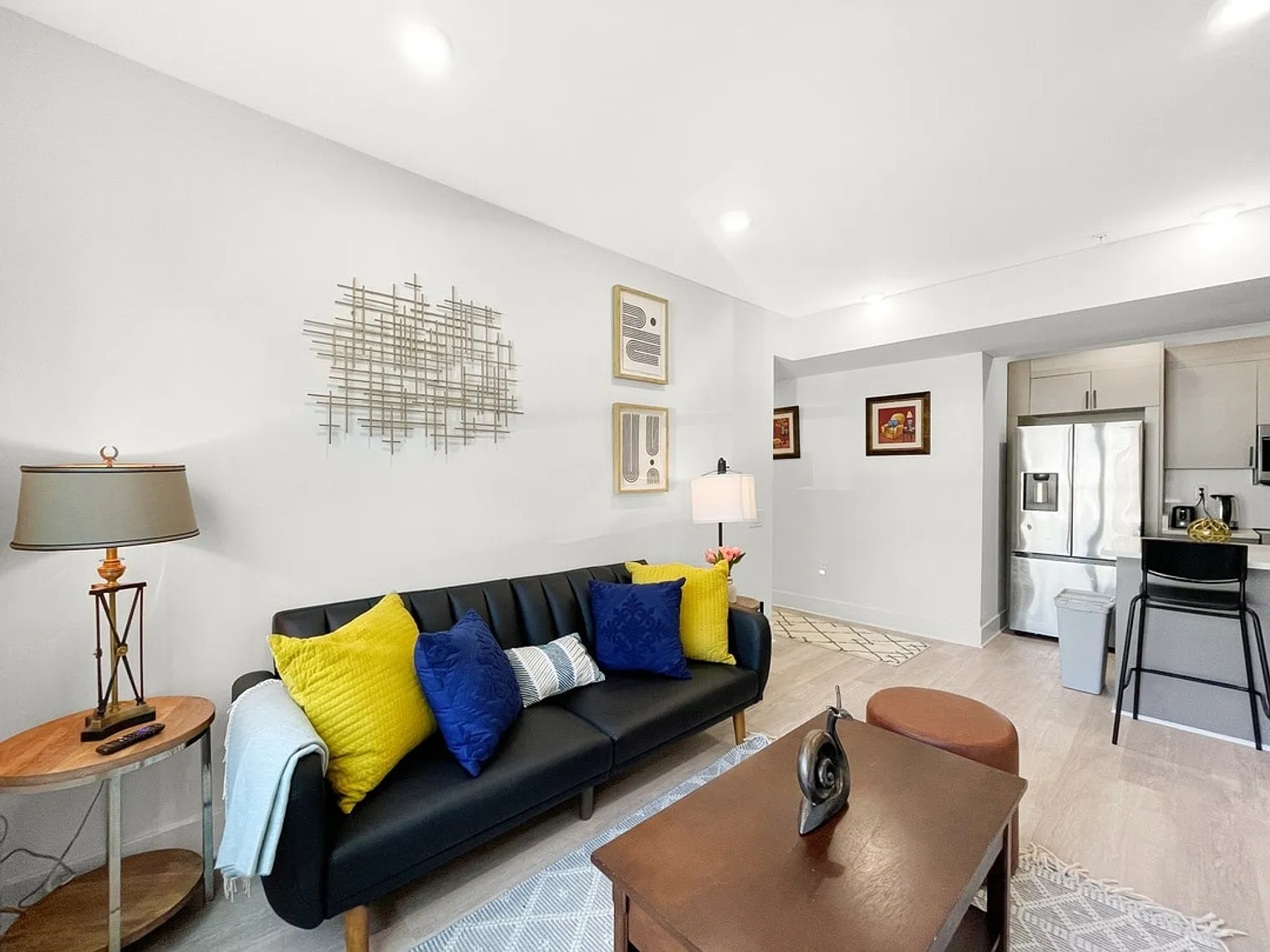 2 bed, 2.0 bath, $5,334 — Photo 1