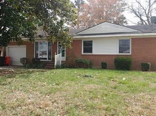 1815 Sanford Dr, Elizabeth City, NC 27909