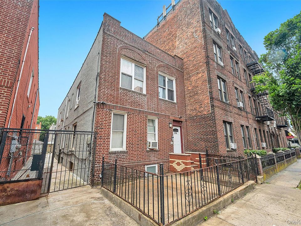 1st image of 558 Midwood St