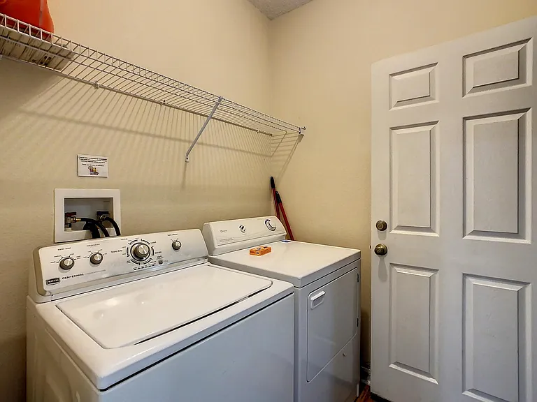 2041 Morning Star Dr — Photo 19