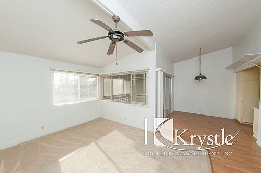 3rd image of 355 Parkview Ter #6
