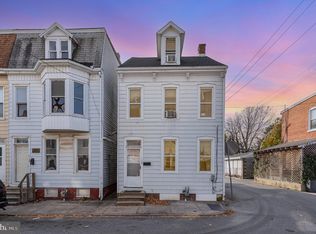 130 N Cedar St, York, PA 17401
