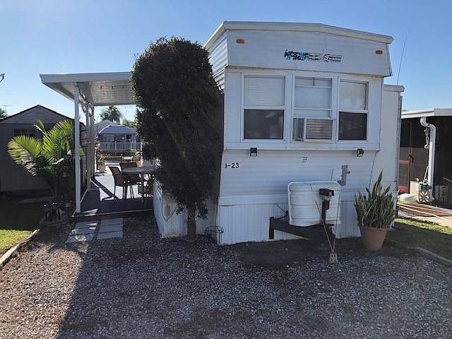 1st image of 3701 Baynard Dr #32I