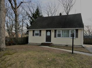 516 Woodmere Ave, Neptune, NJ 07753