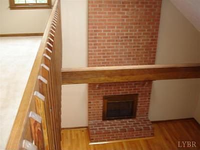 5th image of 320 Woodland Dr
