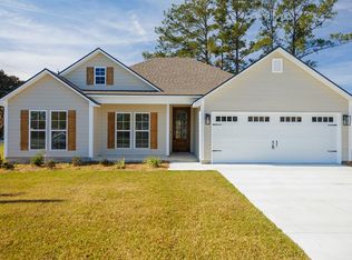 601 Katherine Ln, Hahira, GA 31632