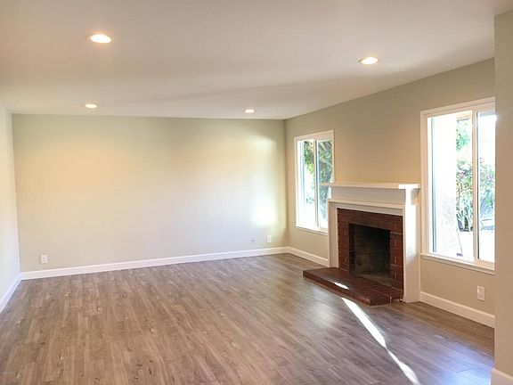 5th image of 722 W Santa Paula St