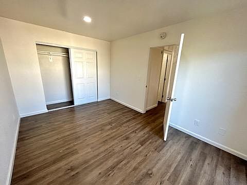 3rd image of 4840 Santa Monica Ave #12
