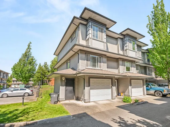 18701 66th Ave #75, Surrey, BC V3S 4P3