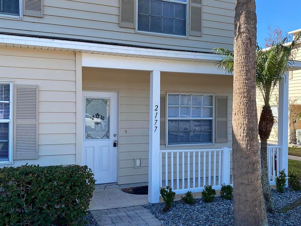 1st image of 2177 Harrison St #11