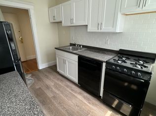 1634 Commonwealth Ave #13, Brighton, MA 02135