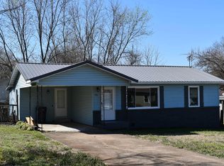 702 W Ramsey Street, Buffalo, MO 65622