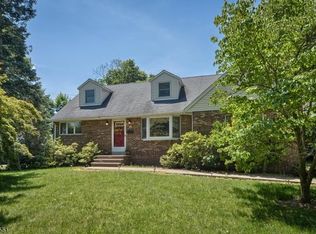 51 1st St, Pequannock, NJ 07440