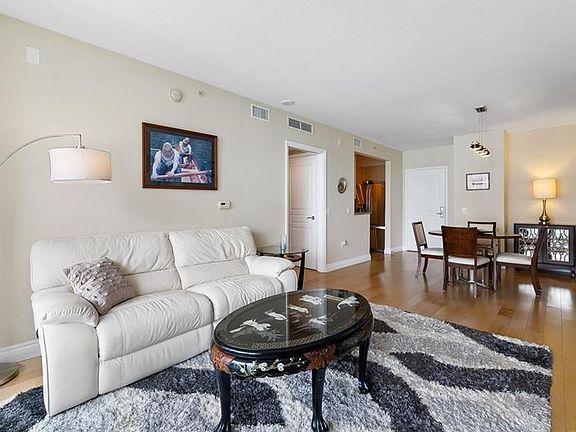 4th image of 350 SE 2nd St APT 2720