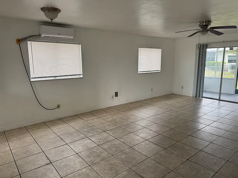 516 Hancock Bridge Pkwy — Photo 15