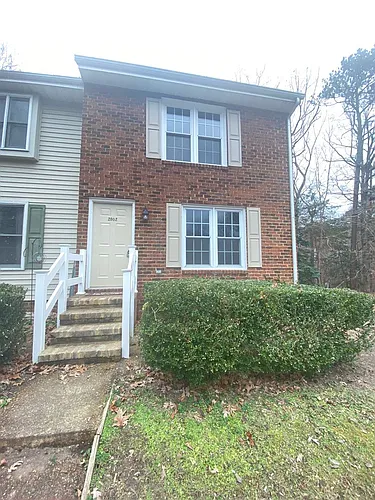 2802 Oak Hill Dr Photo 1