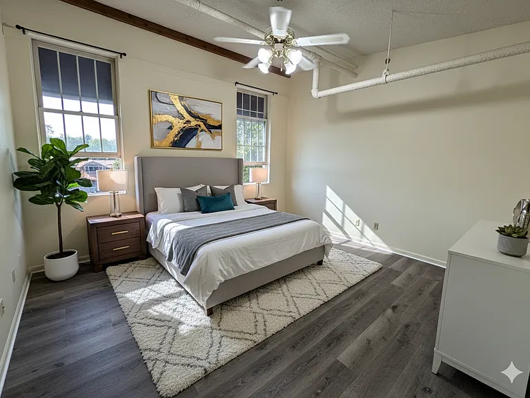 Pioneer Point Apartments — Photo 5